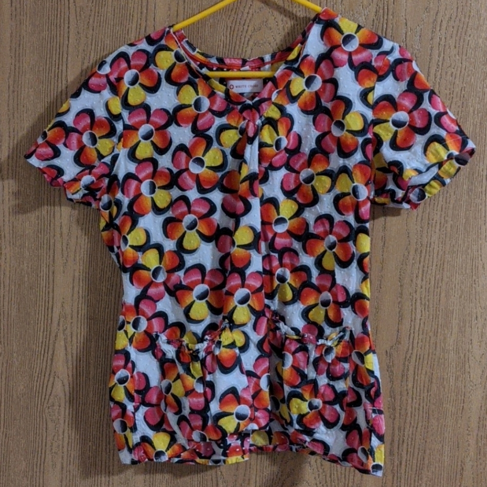 Scrub top